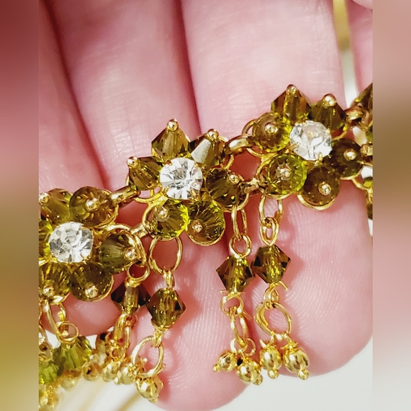 Vintage Asian peridot crystal flower adjustable silk tassel necklace flower 60's - Picture 14 of 16